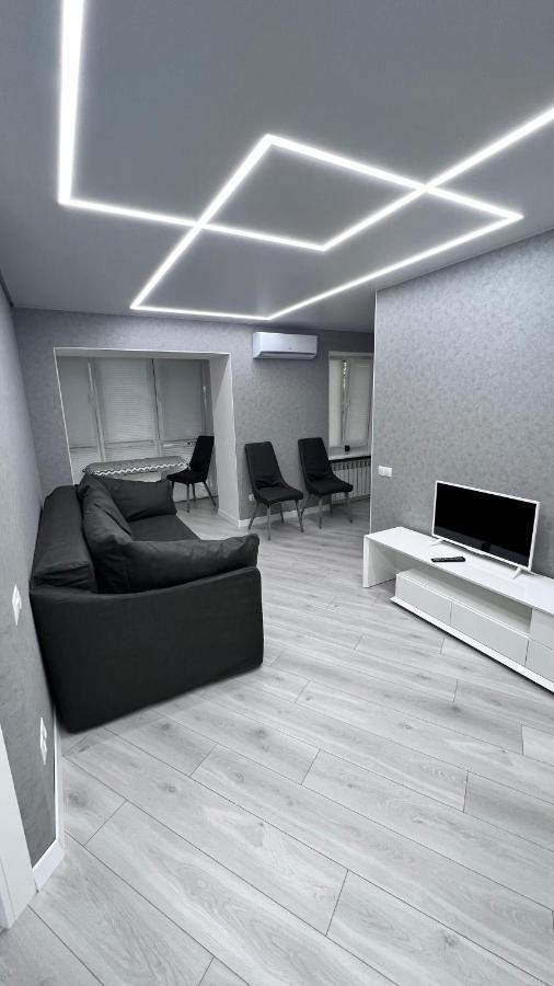Modern Gagarina Avenue Apartment Dnipro Exterior foto