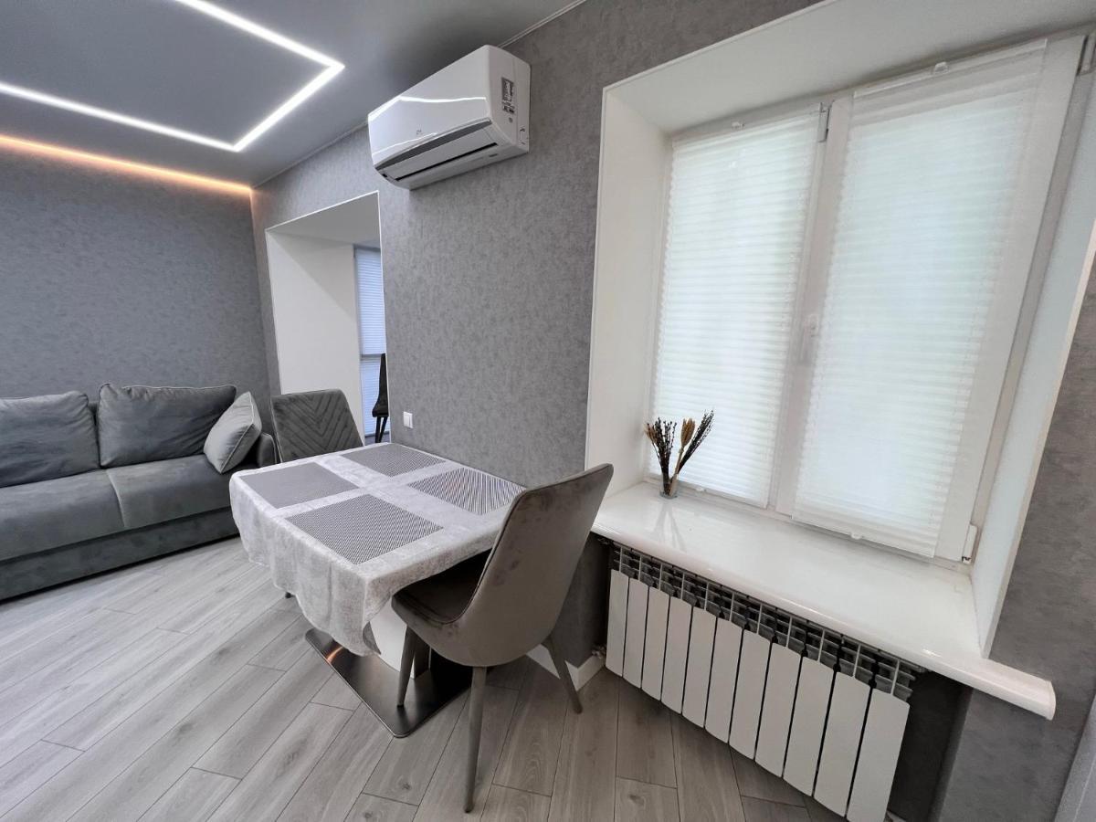 Modern Gagarina Avenue Apartment Dnipro Exterior foto